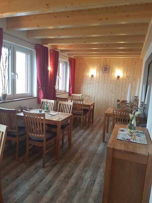 Claudias Wohlfuhlpension Willingen  Buitenkant foto